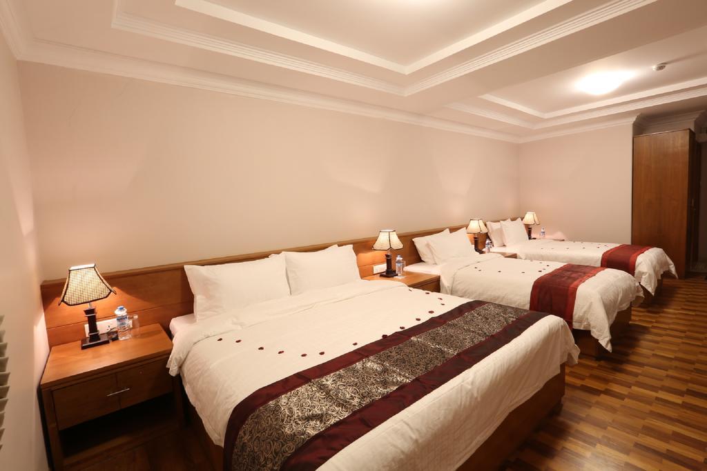 Hotel Royal King Yangon Esterno foto