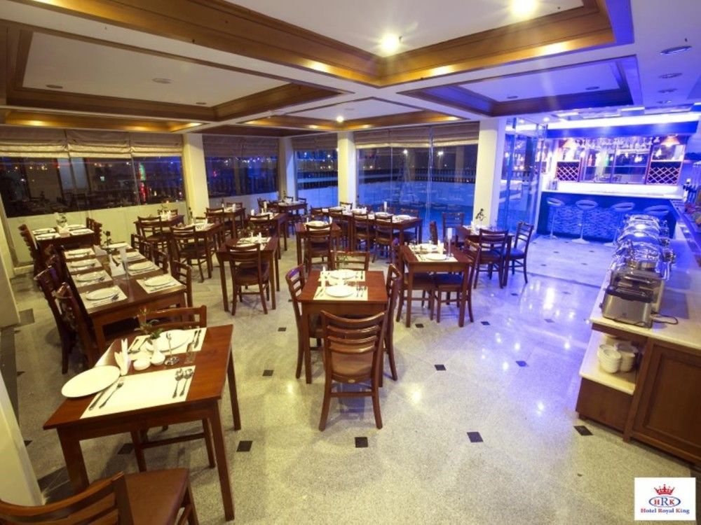 Hotel Royal King Yangon Esterno foto
